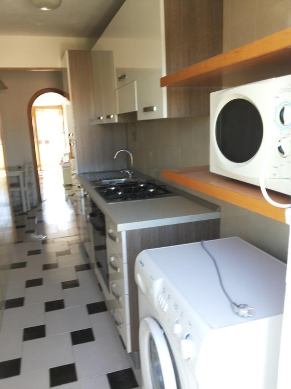 De Amicis Apartment Cagliari Habitación foto